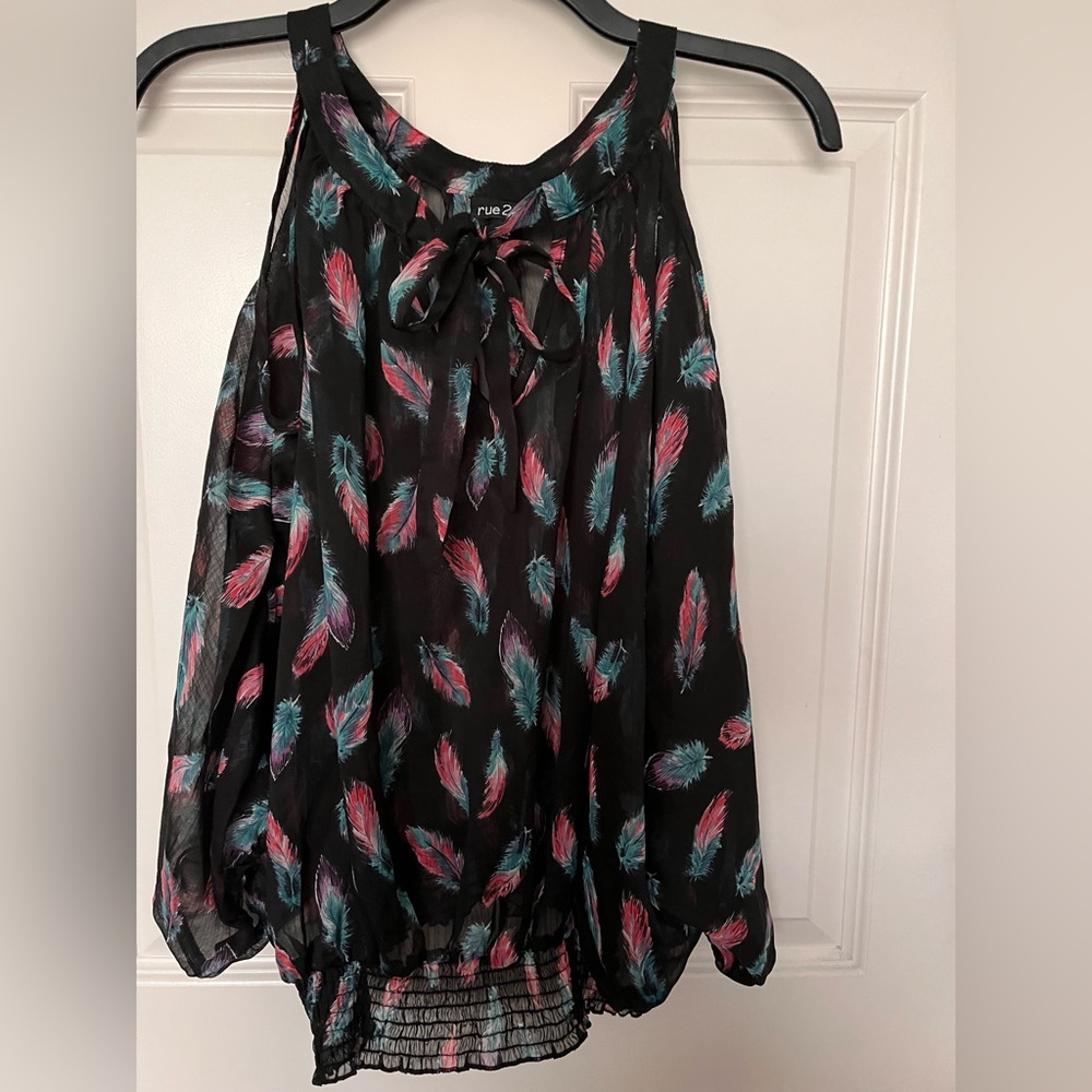 Rue 21 Shear Black Top. size: Extra large.